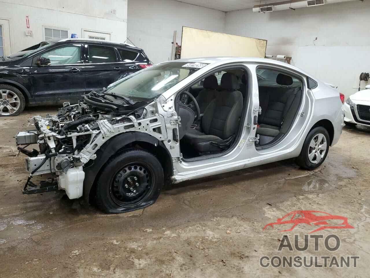 CHEVROLET CRUZE 2018 - 1G1BC5SM2J7139190