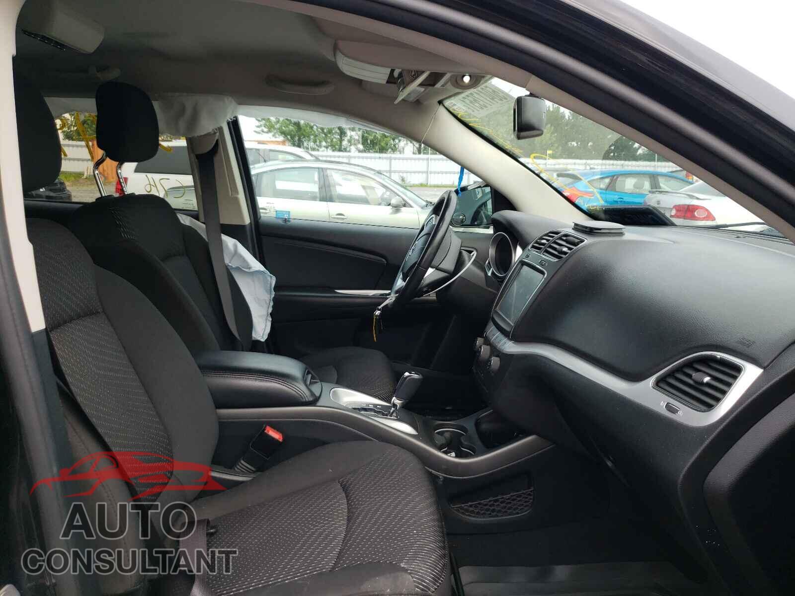 DODGE JOURNEY 2017 - 3C4PDCCG5HT614862