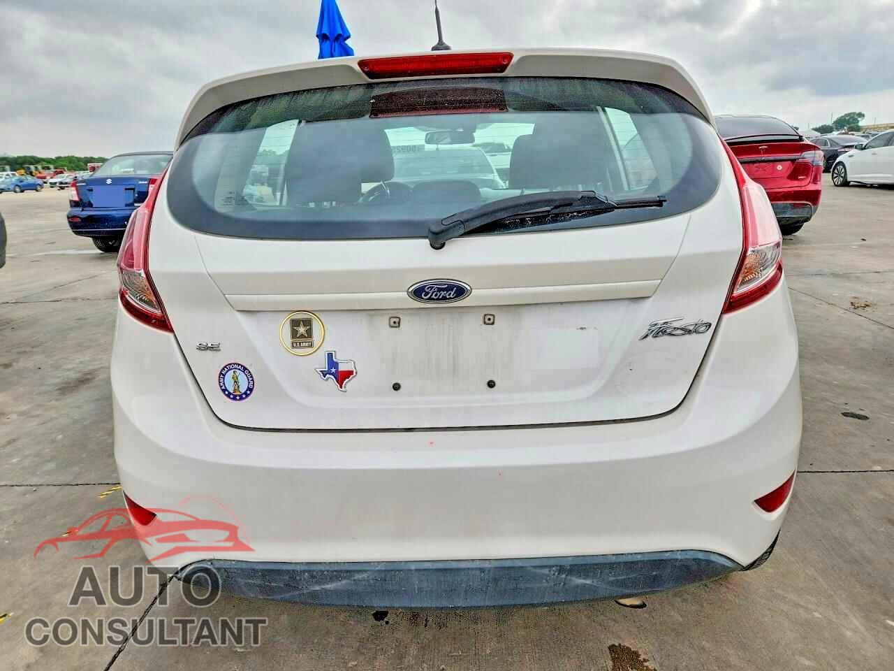 FORD FIESTA 2017 - 3FADP4EJ8HM157635