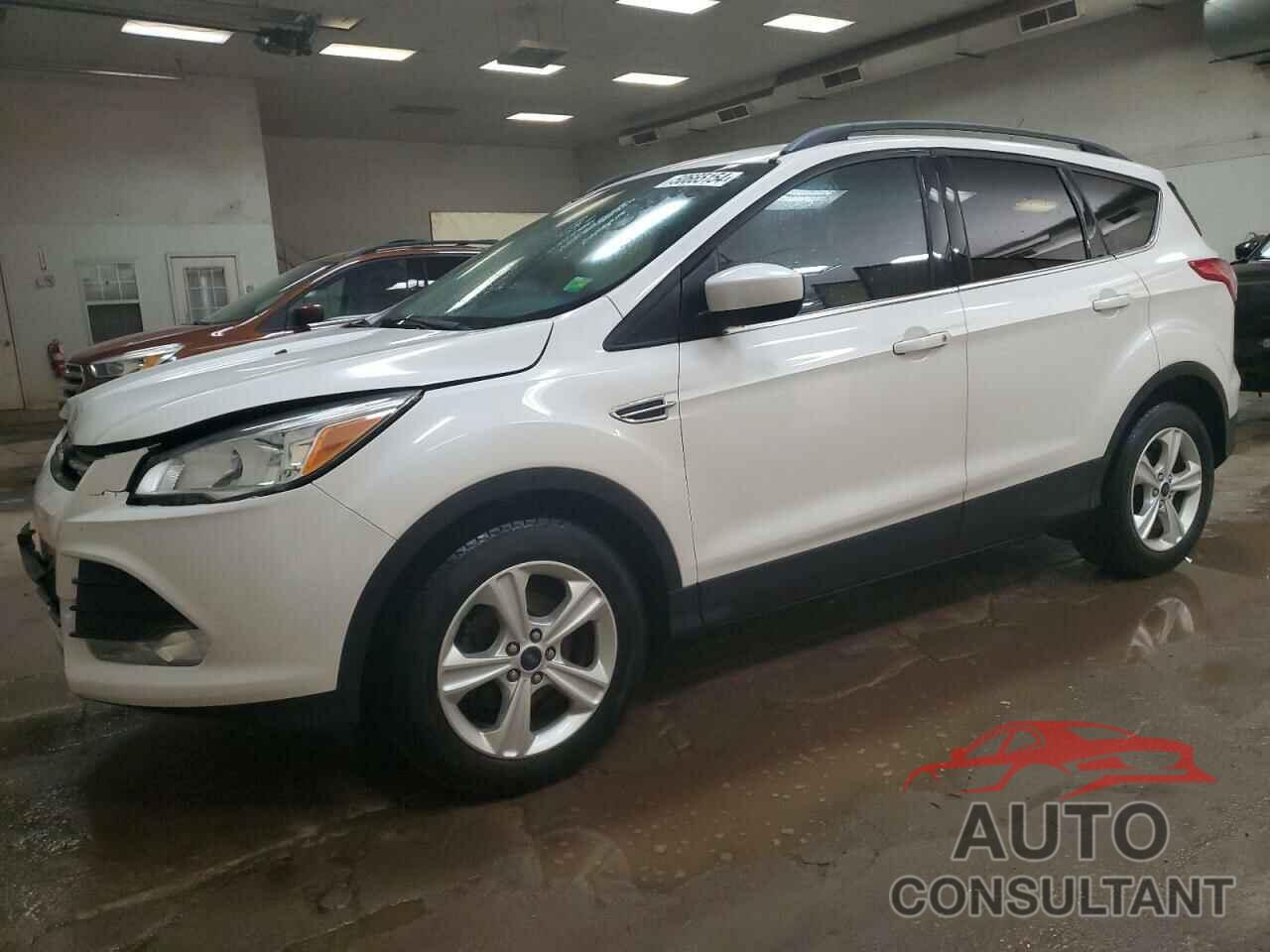 FORD ESCAPE 2016 - 1FMCU0GX0GUB60821