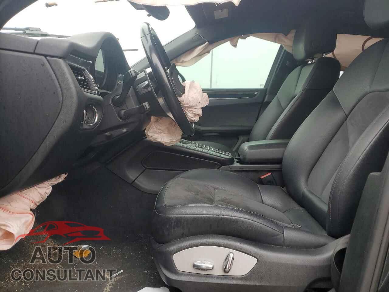 PORSCHE MACAN 2018 - WP1AA2A50JLB03652