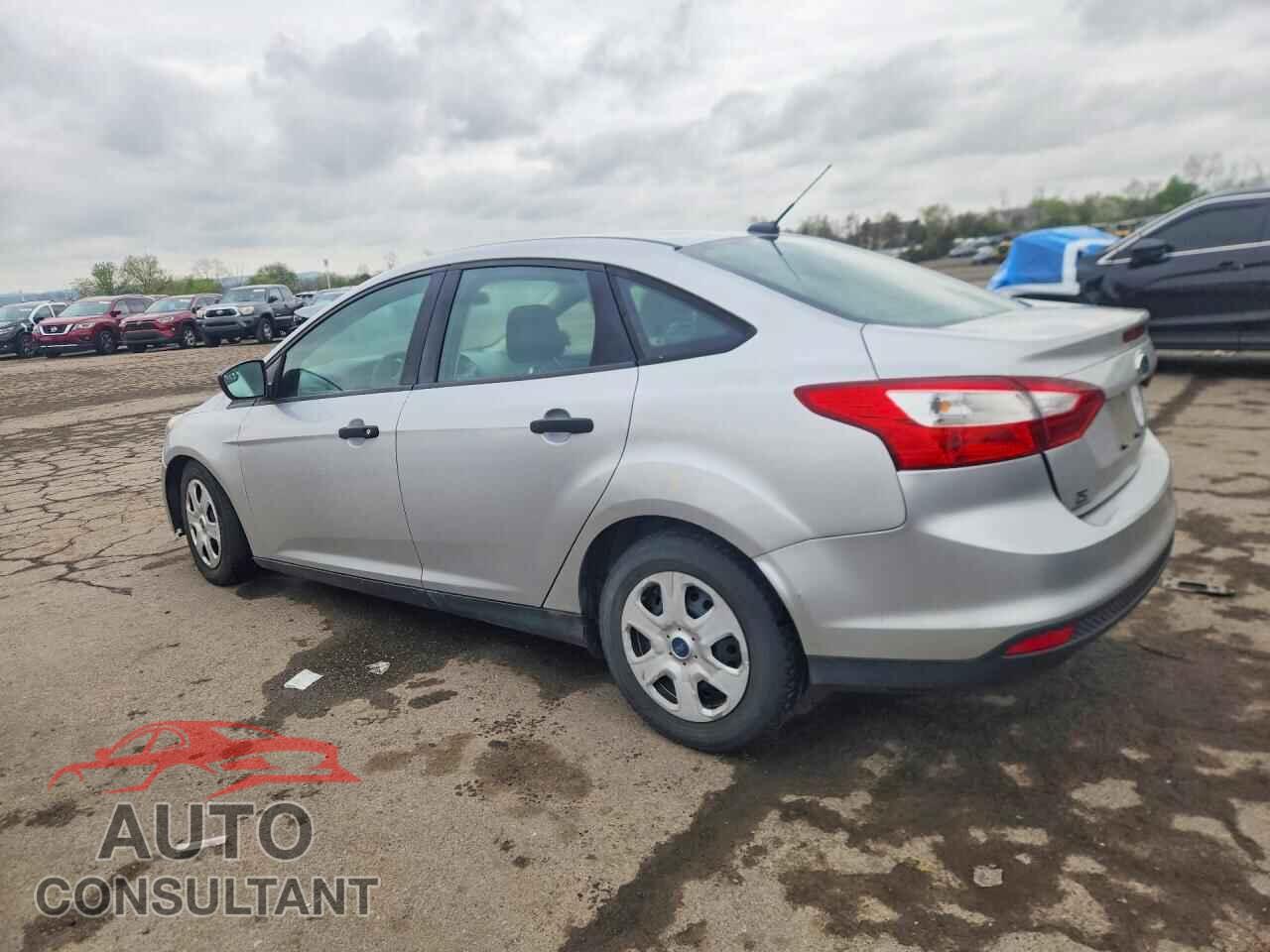 FORD FOCUS 2012 - 1FAHP3E27CL269969