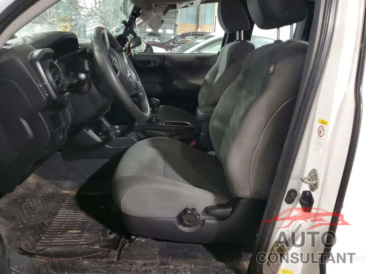 TOYOTA TACOMA 2018 - 5TFRX5GN8JX118646