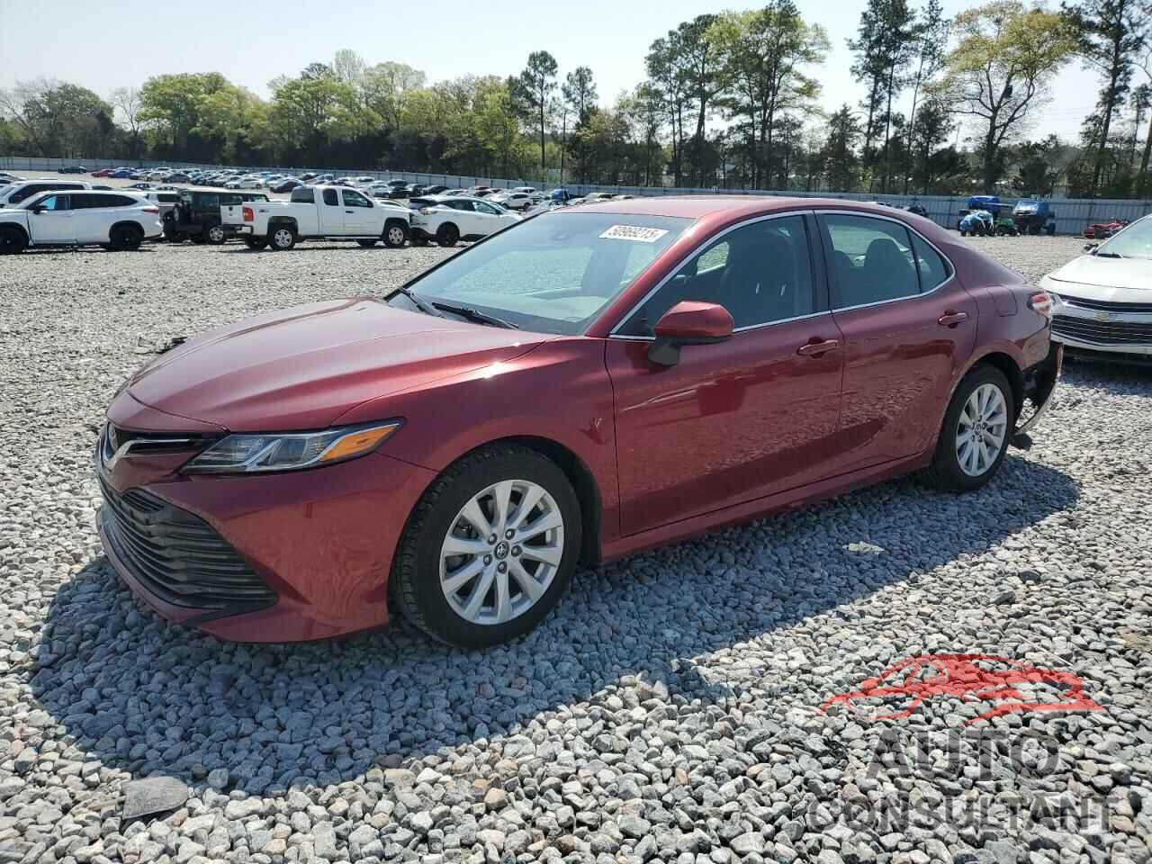 TOYOTA CAMRY 2018 - 4T1B11HK5JU631351