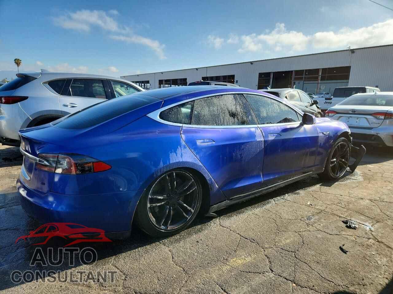 TESLA MODEL S 2013 - 5YJSA1CN6DFP04231