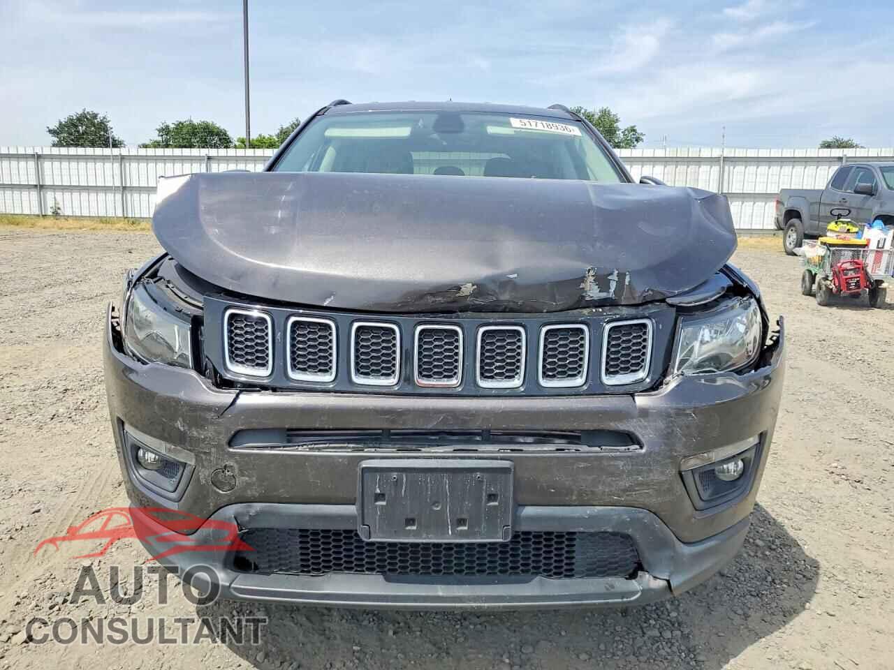 JEEP COMPASS 2017 - 3C4NJDAB9HT636411