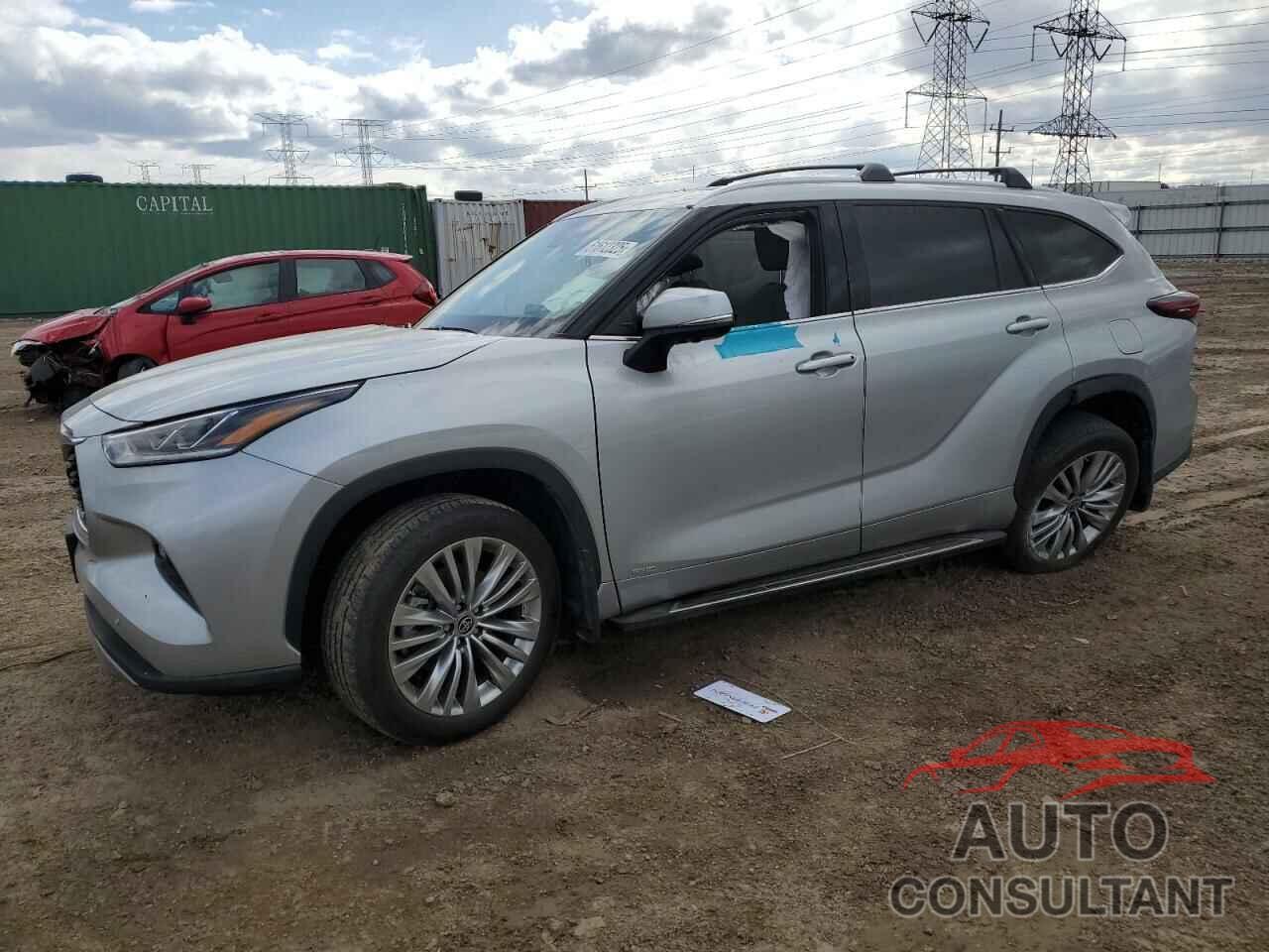 TOYOTA HIGHLANDER 2024 - 5TDEBRCH6RS608332