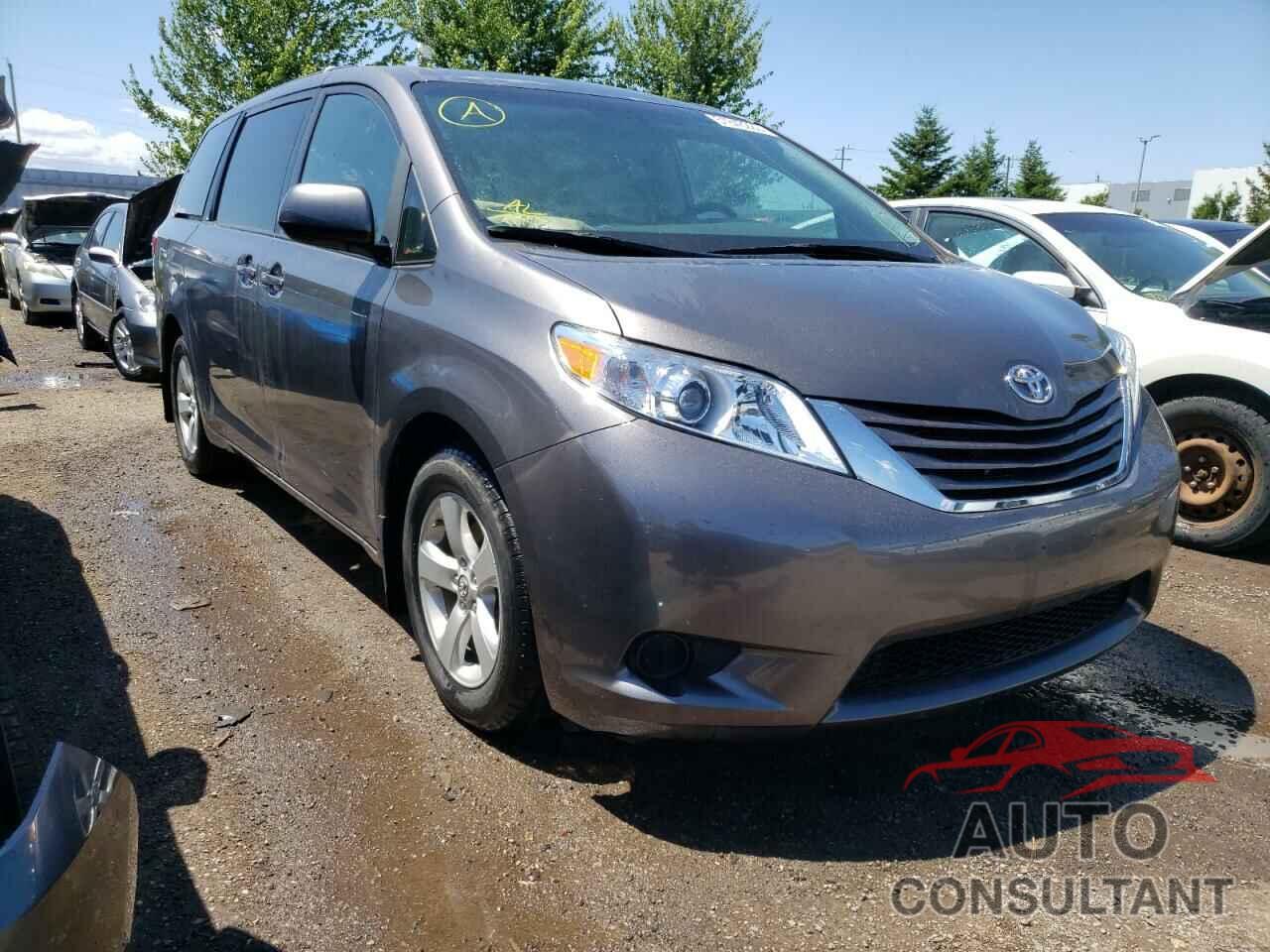 TOYOTA SIENNA 2017 - 5TDKZ3DC0HS898368