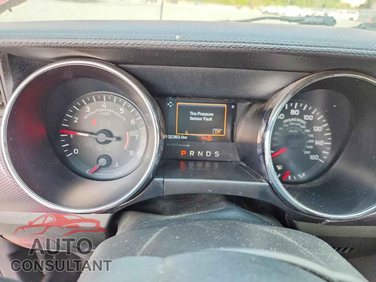 FORD MUSTANG 2017 - 1FA6P8TH8H5289302