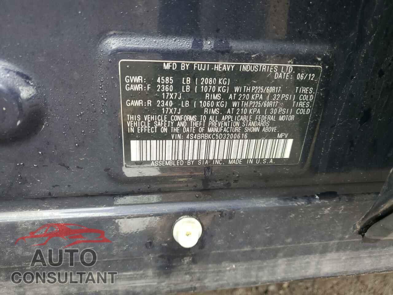 SUBARU OUTBACK 2013 - 4S4BRBKC5D3200616