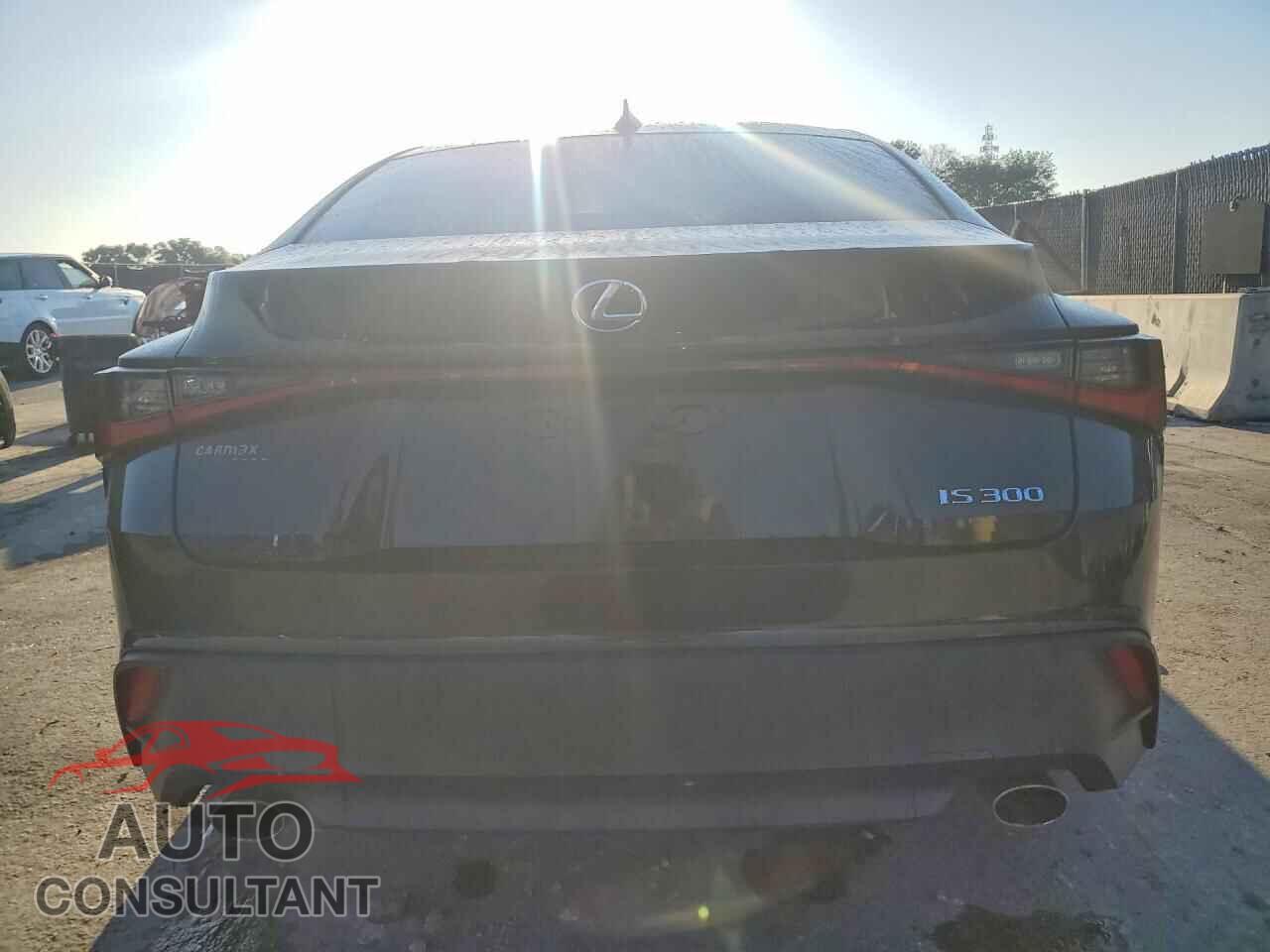 LEXUS IS 2021 - JTHAA1D22M5111935