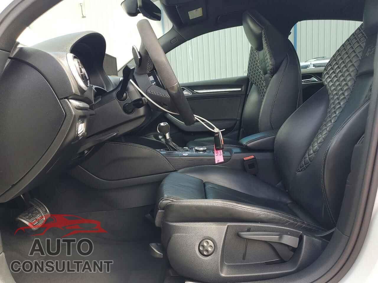 AUDI RS3 2018 - WUABWGFF5J1904758