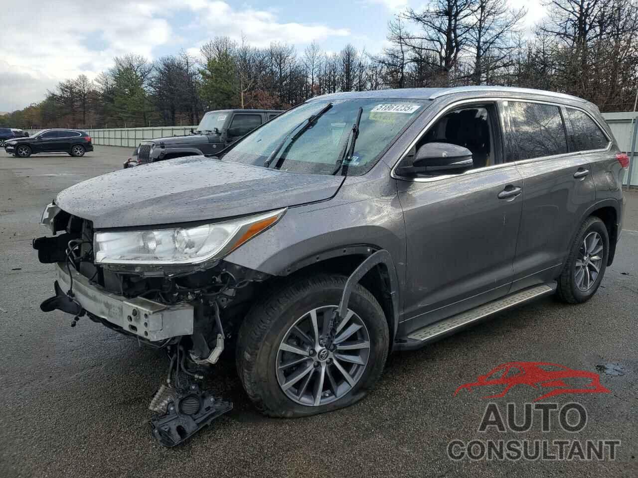 TOYOTA HIGHLANDER 2019 - 5TDJZRFH7KS917626