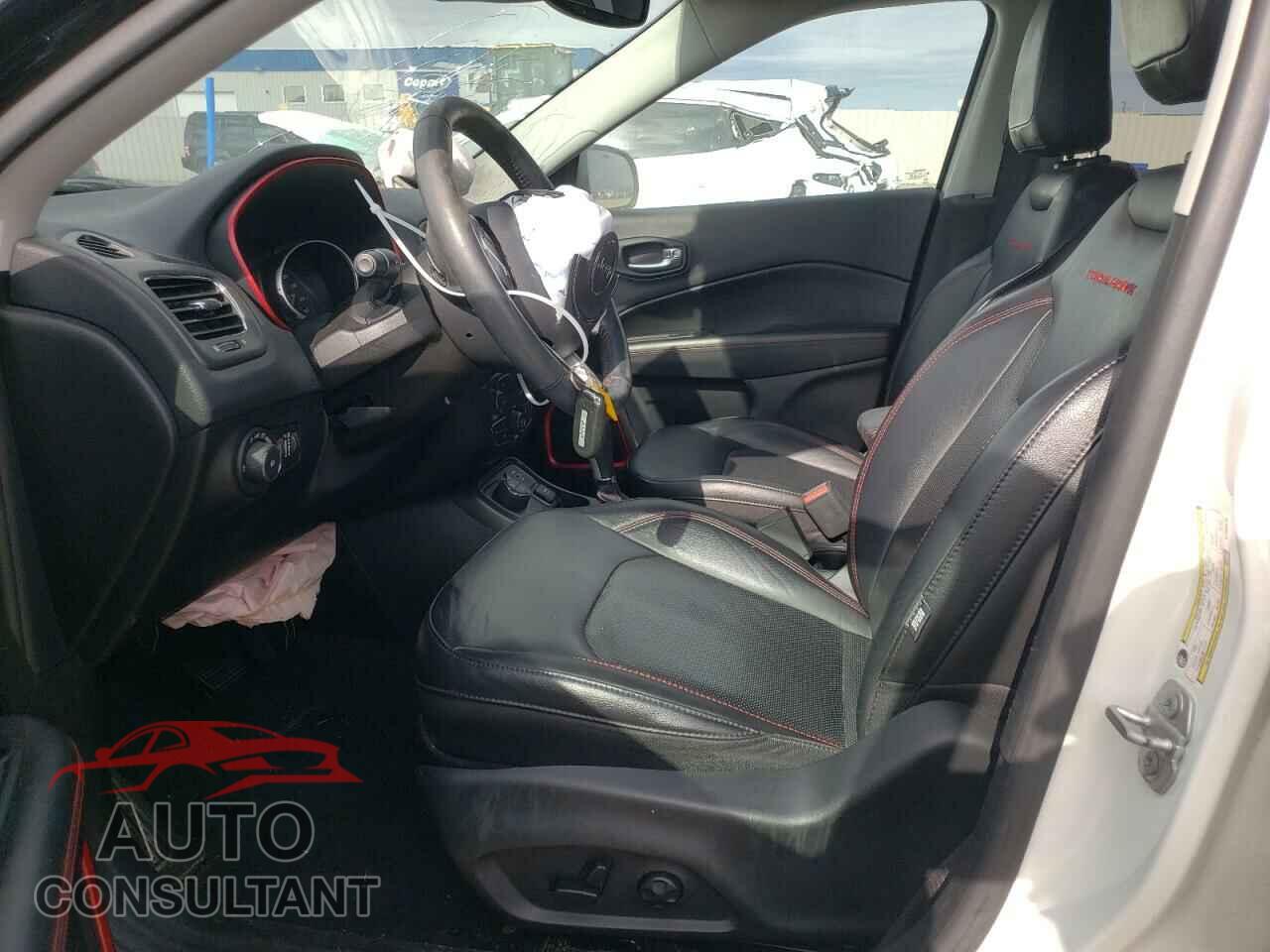 JEEP COMPASS 2019 - 3C4NJDDB3KT696414