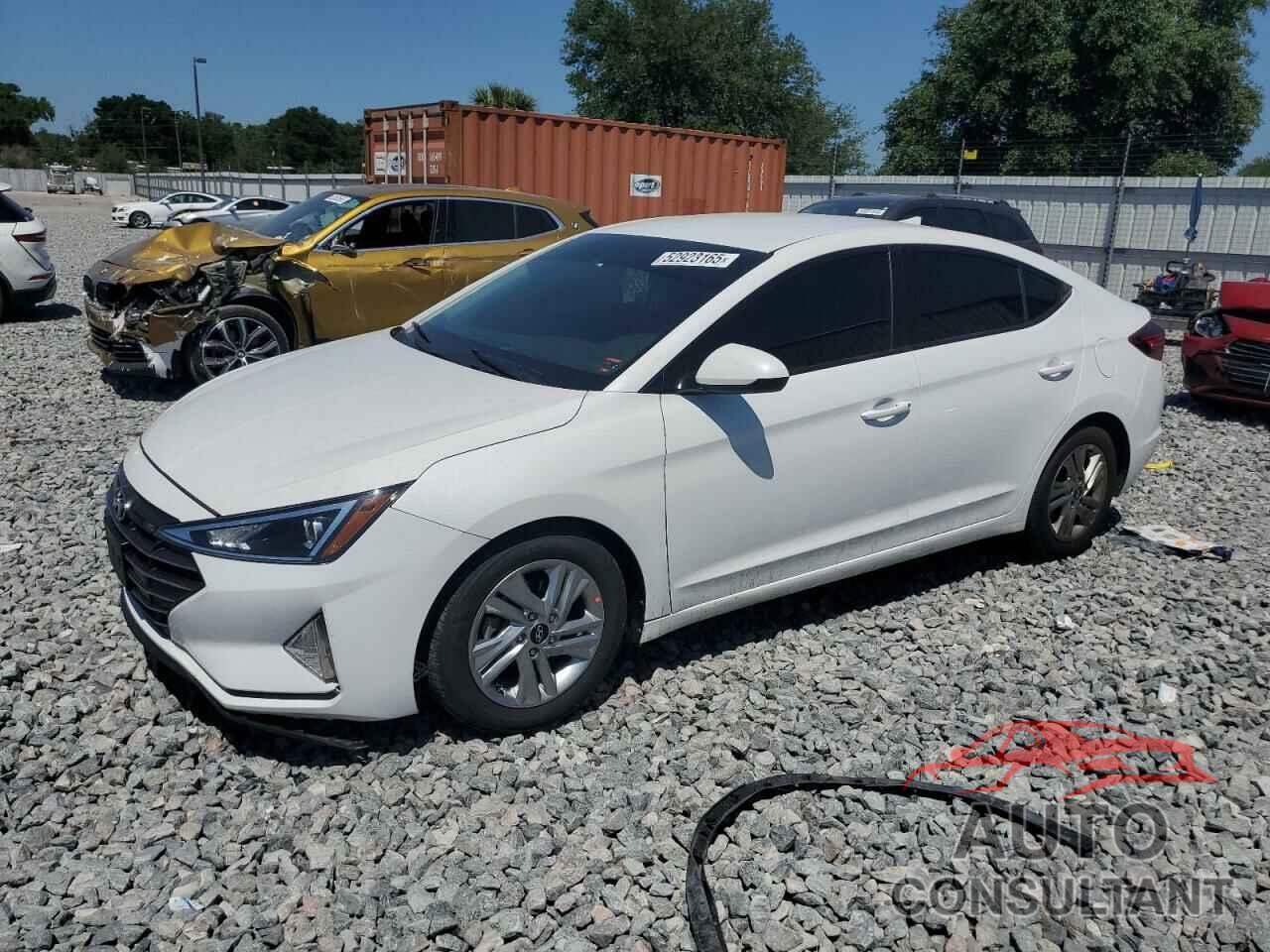 HYUNDAI ELANTRA 2020 - 5NPD84LF0LH565065