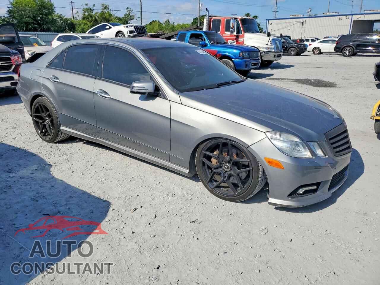 MERCEDES-BENZ E-CLASS 2011 - WDDHF9AB2BA417998