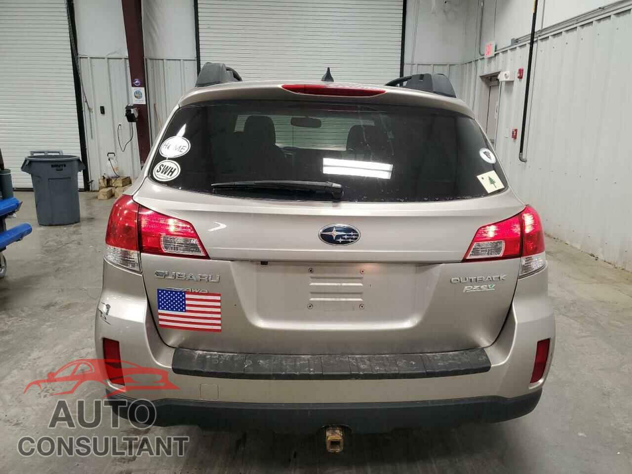 SUBARU OUTBACK 2014 - 4S4BRBLC8E3301844