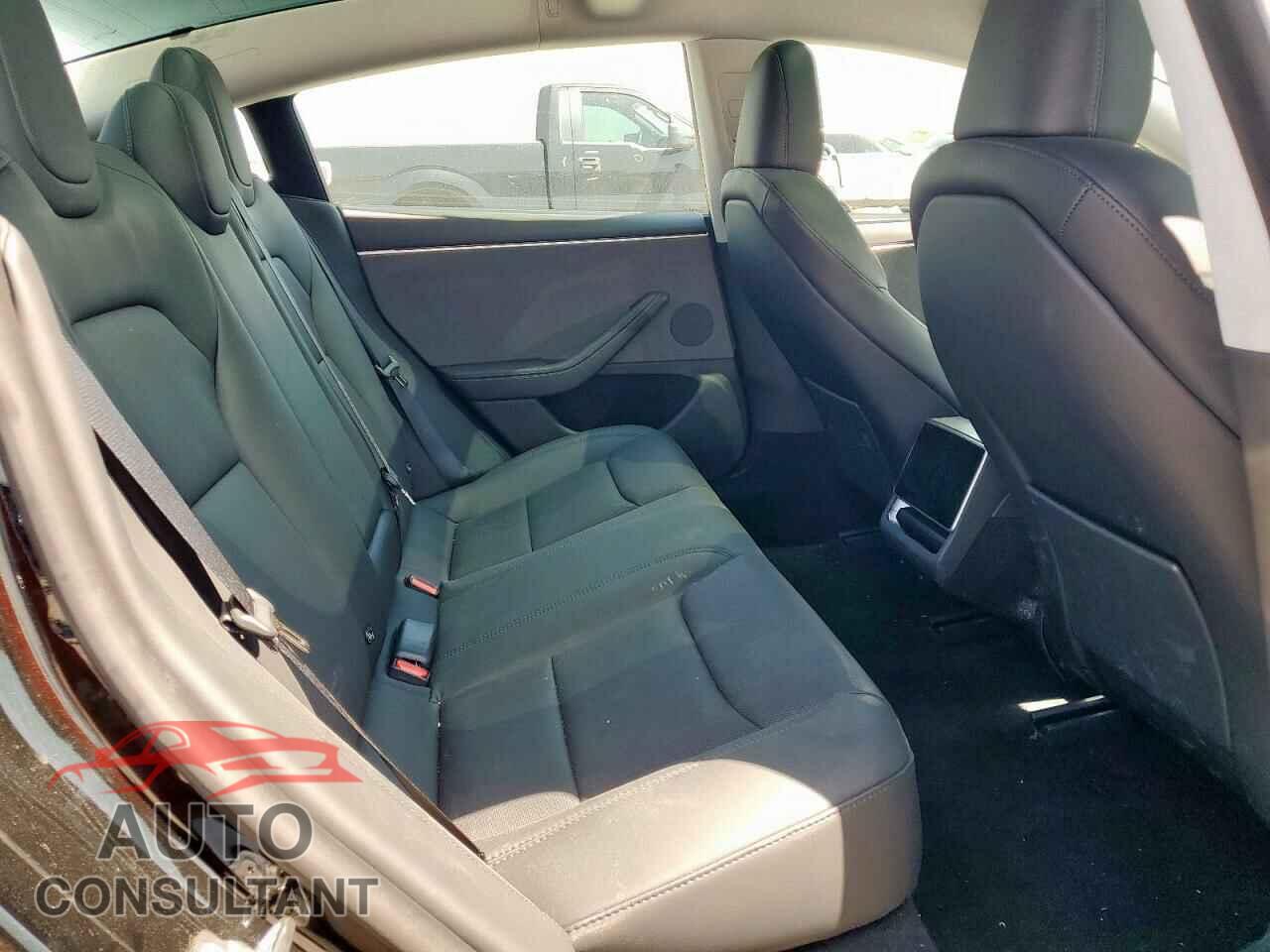 TESLA MODEL 3 2024 - 5YJ3E1EA6RF761197