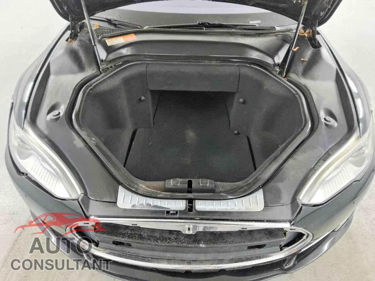 TESLA MODEL S 2013 - 5YJSA1BG5DFP08693