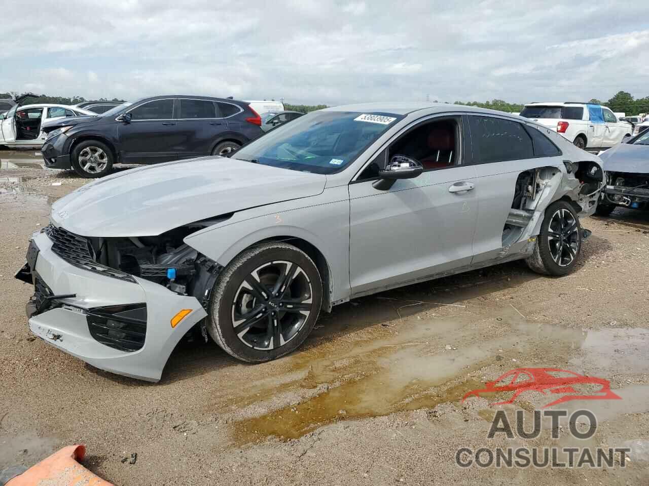 KIA K5 2024 - 5XXG64J20RG256199