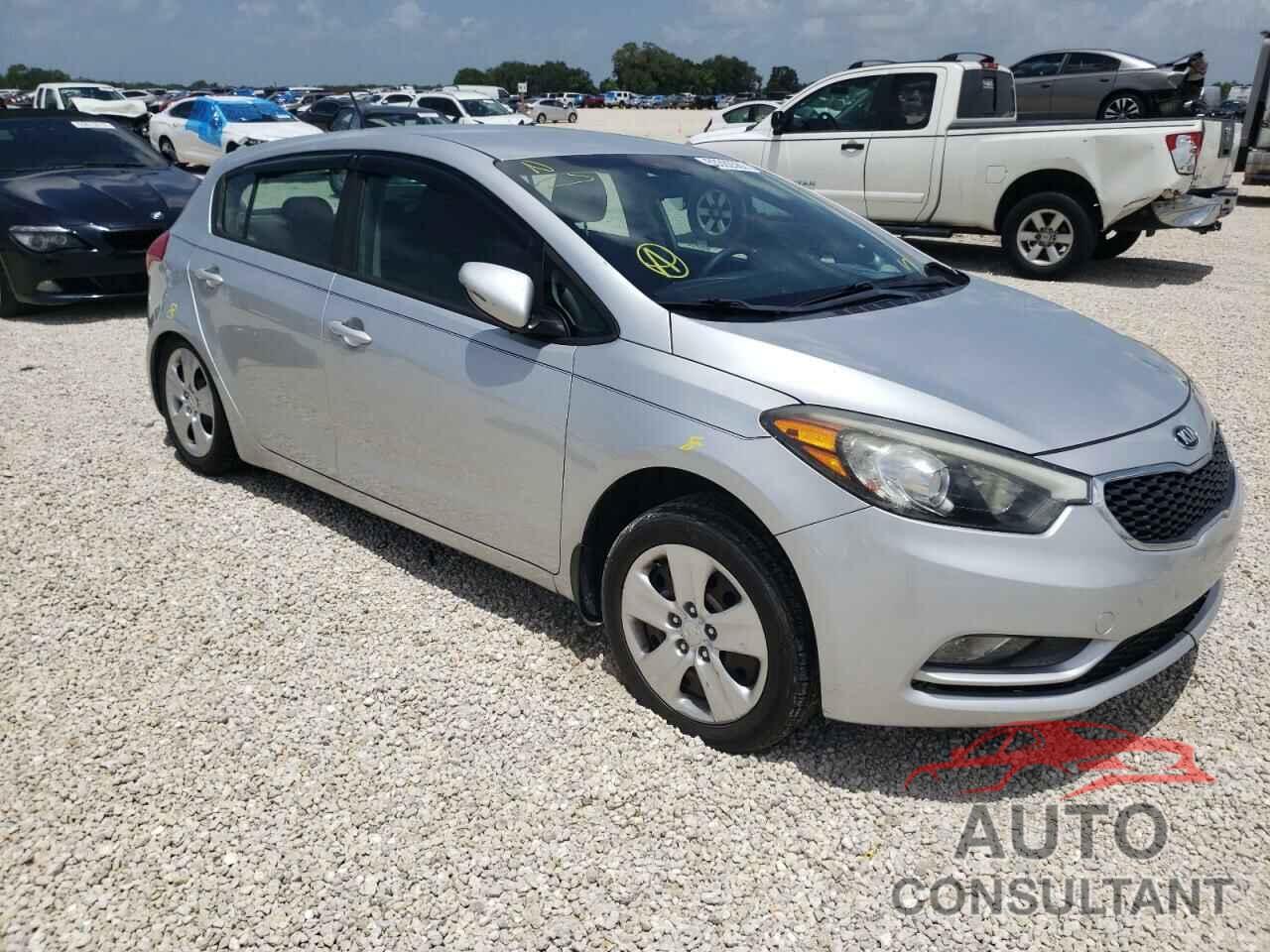 KIA FORTE 2016 - KNAFK5A81G5647202