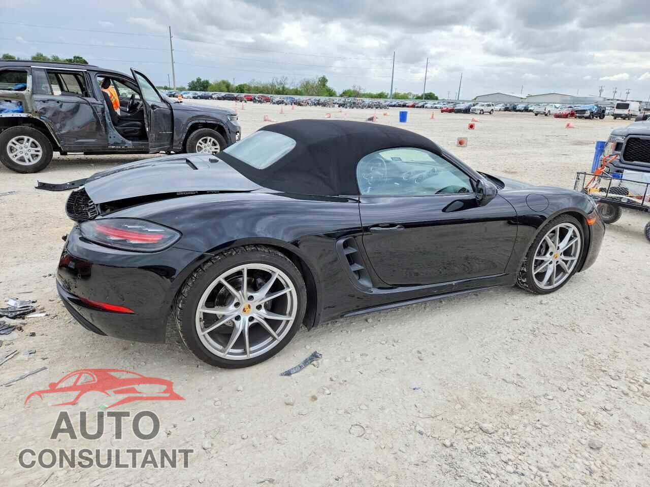 PORSCHE BOXSTER 2023 - WP0CA2A88PS205137