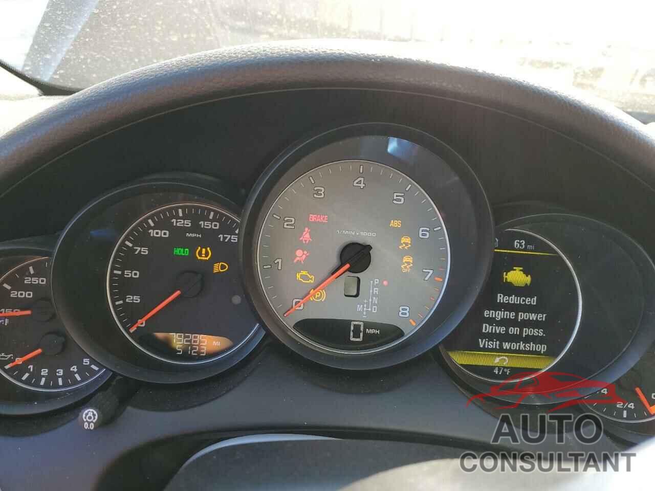 PORSCHE CAYENNE 2016 - WP1AB2A26GLA95360