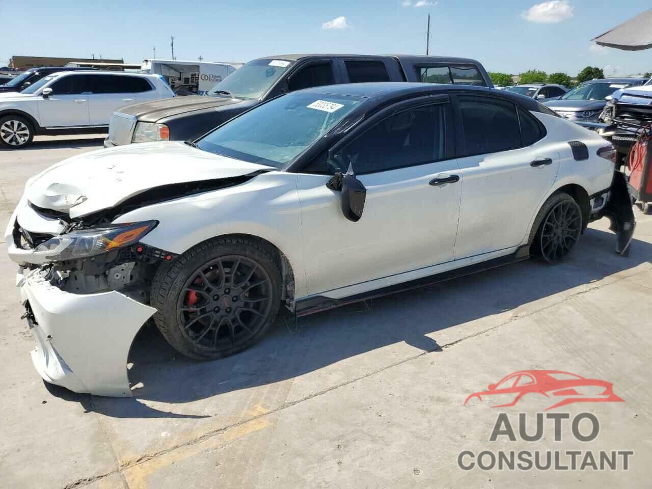 TOYOTA CAMRY 2021 - 4T1KZ1AK8MU058369