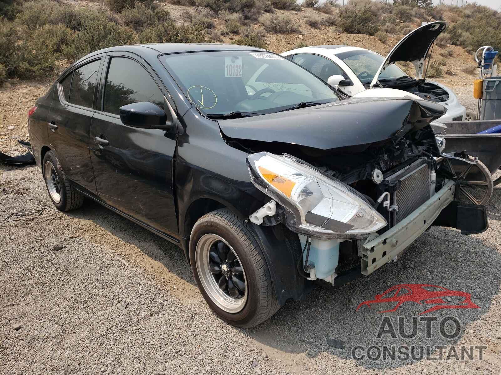 NISSAN VERSA 2017 - 3N1CN7APXHL899275