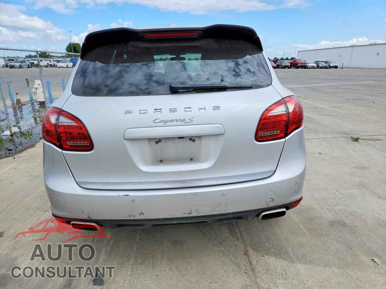 PORSCHE CAYENNE 2011 - WP1AB2A29BLA48445