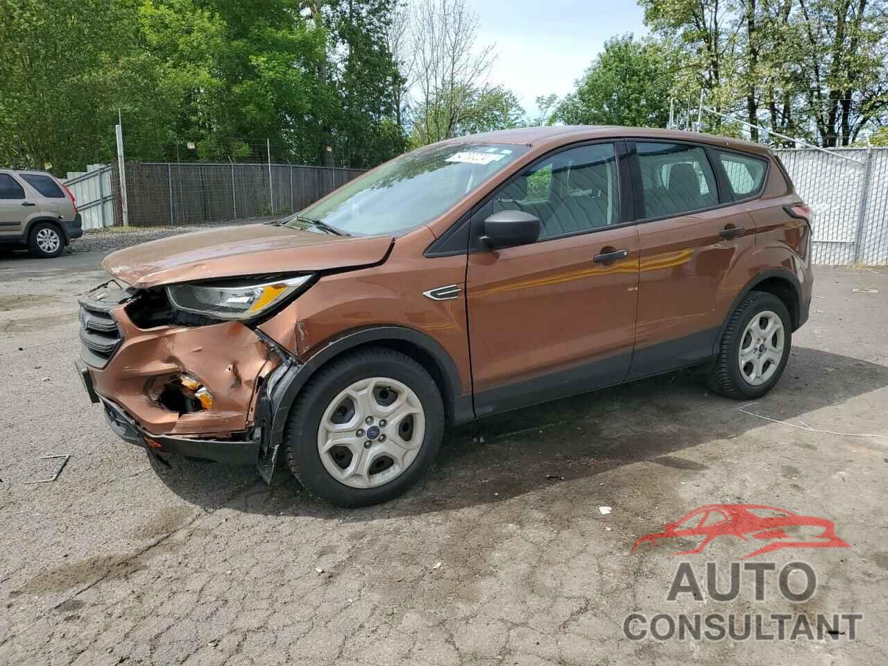 FORD ESCAPE 2017 - 1FMCU0F74HUC35135