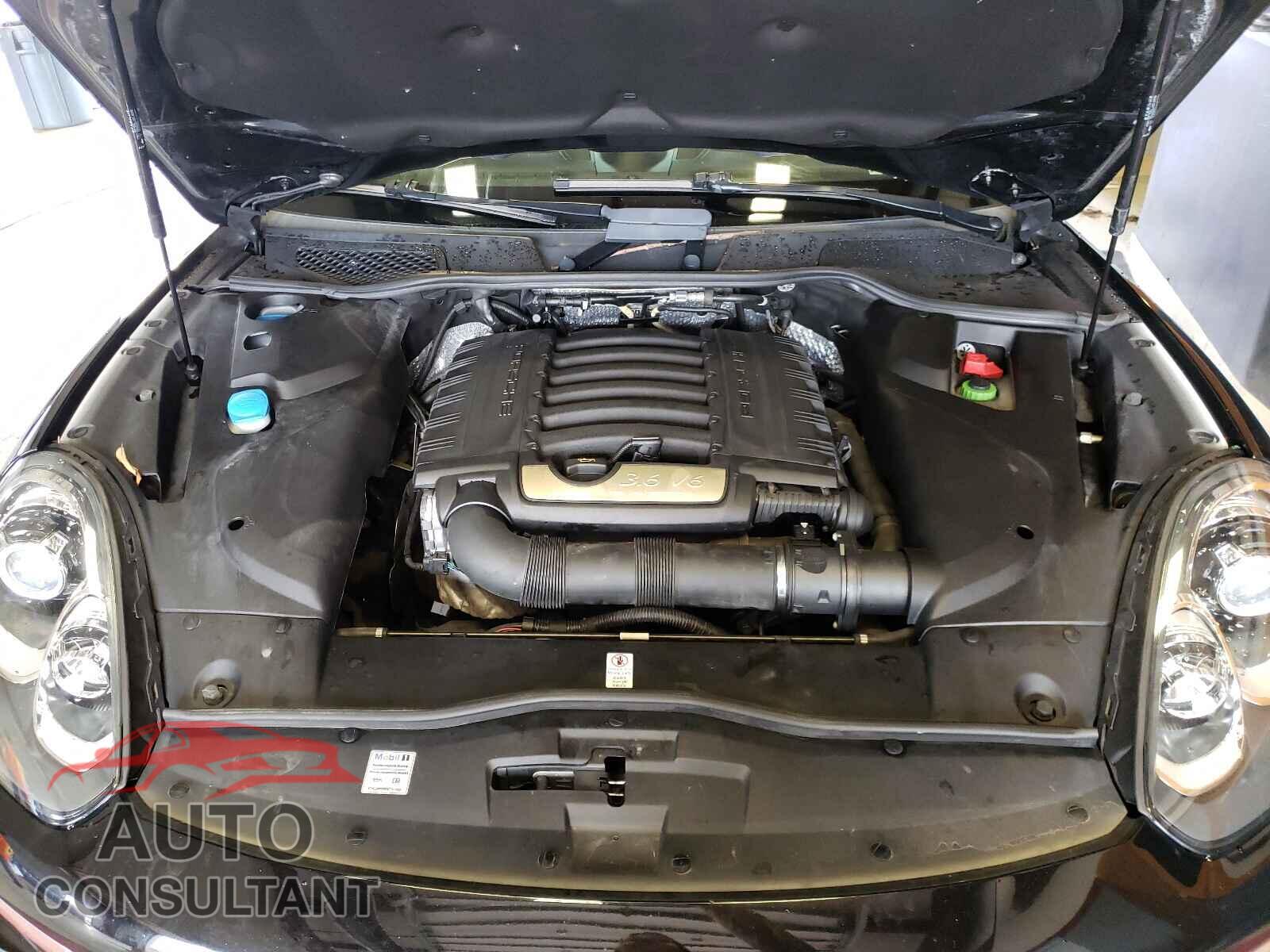 PORSCHE CAYENNE 2016 - WP1AA2A28GLA04107