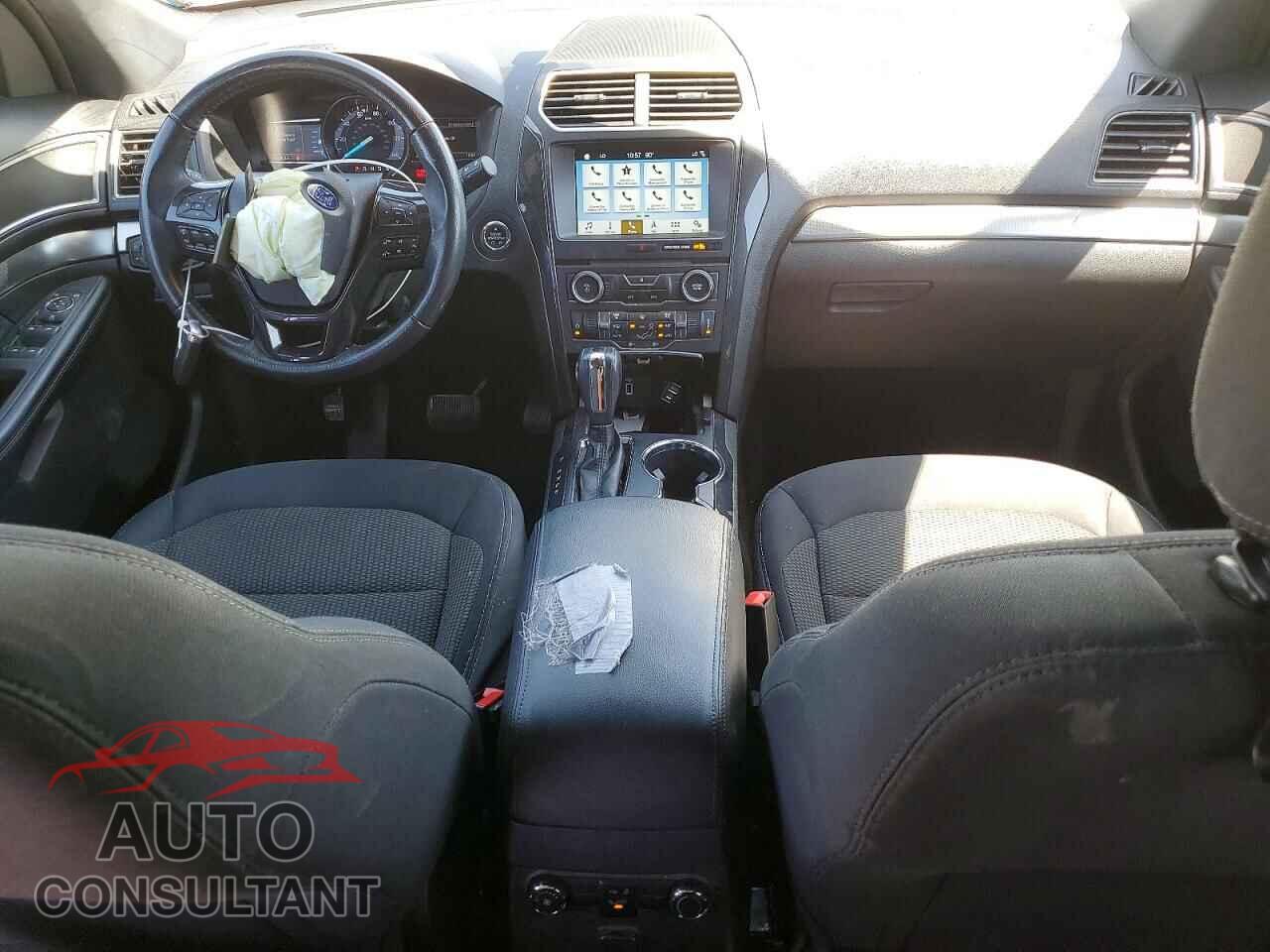 FORD EXPLORER 2018 - 1FM5K8D84JGB90176