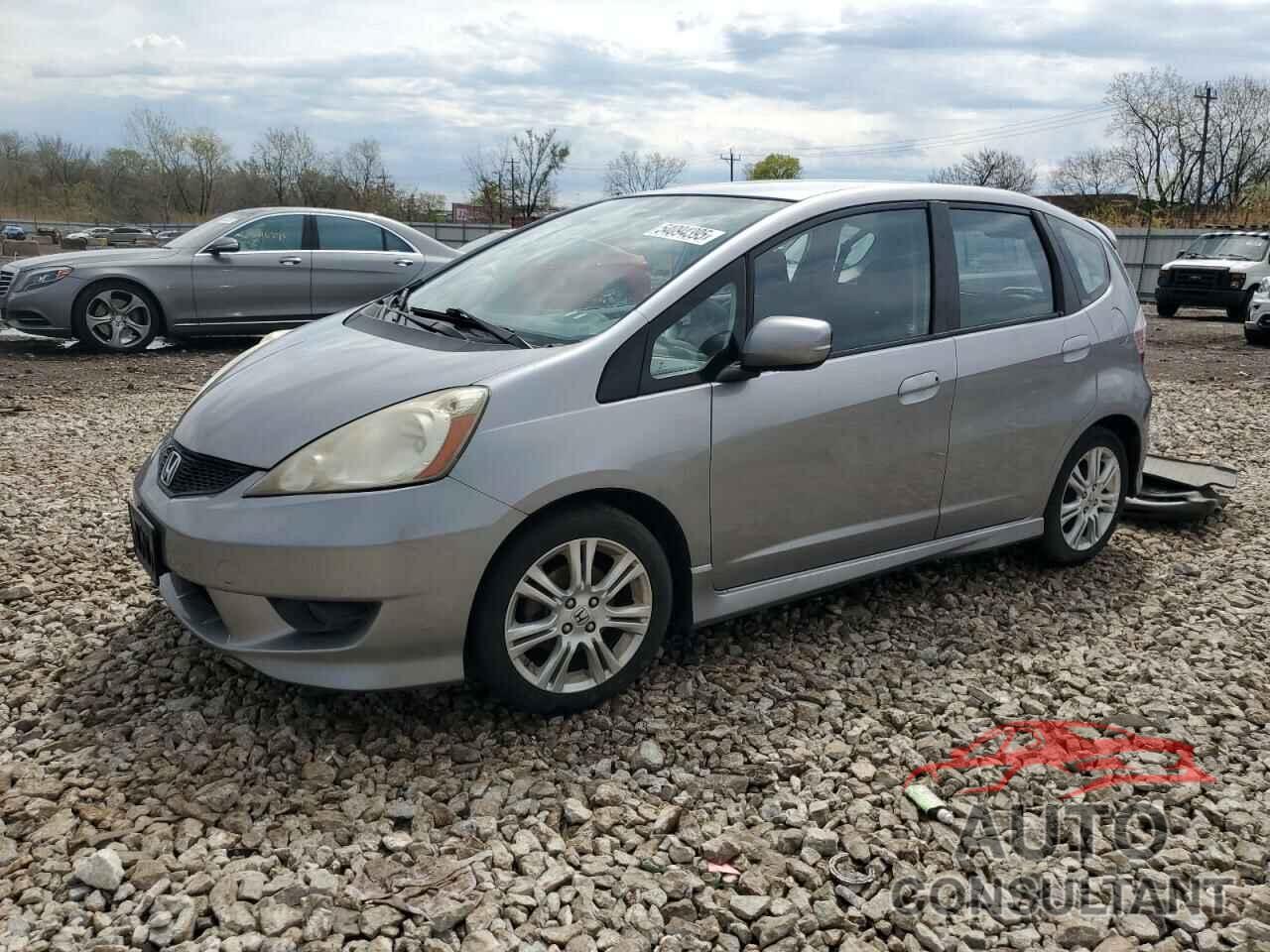 HONDA FIT 2009 - JHMGE884X9S045405