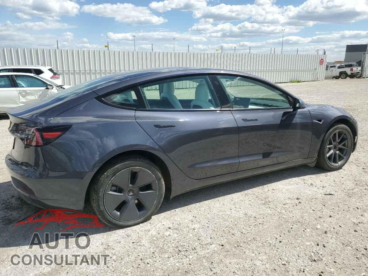 TESLA MODEL 3 2023 - 5YJ3E1EB0PF480129