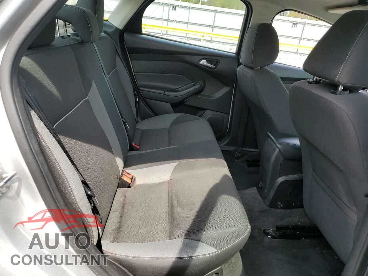FORD FOCUS 2012 - 1FAHP3F27CL441643