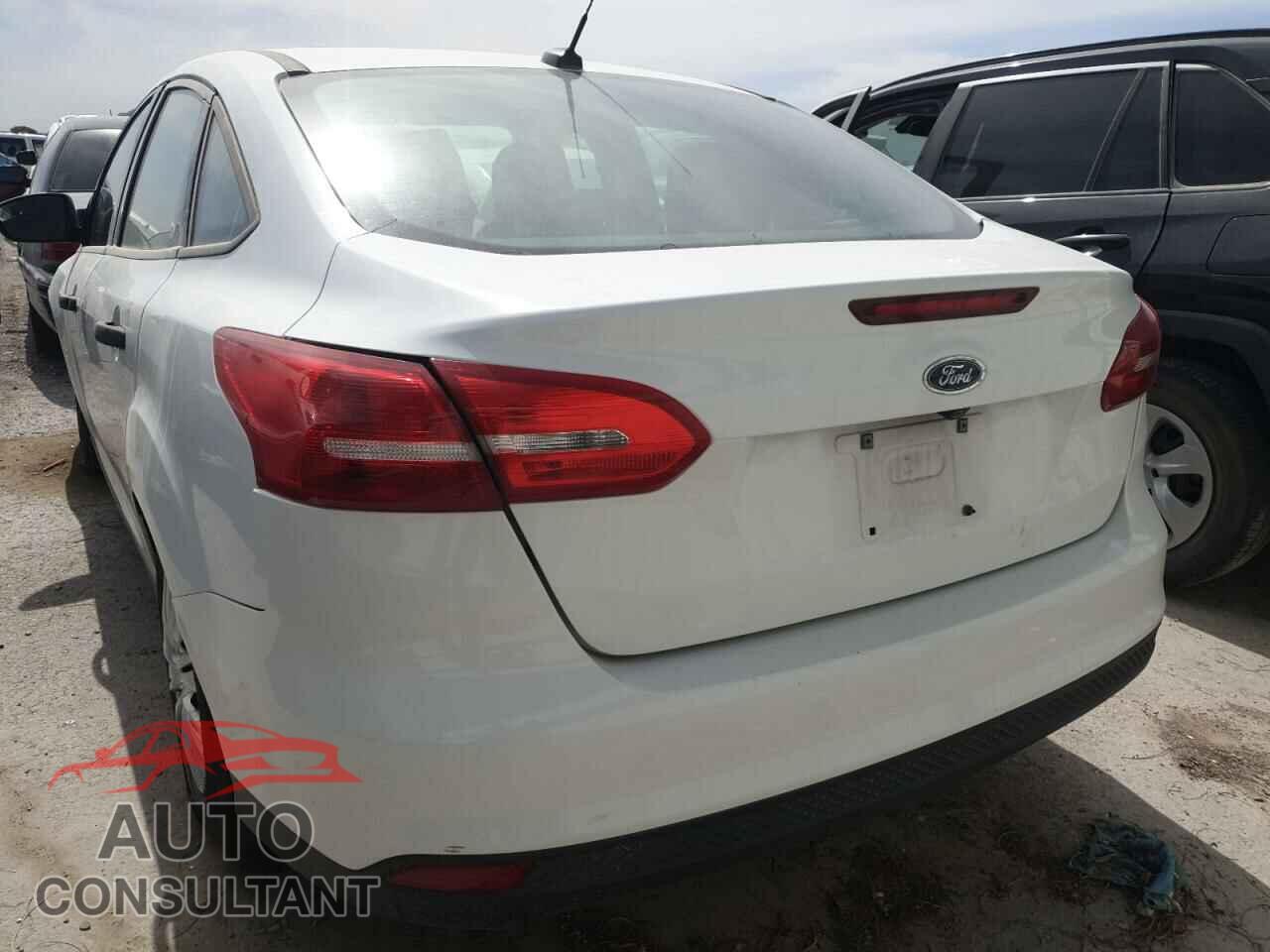 FORD FOCUS 2016 - 1FADP3E27GL325686