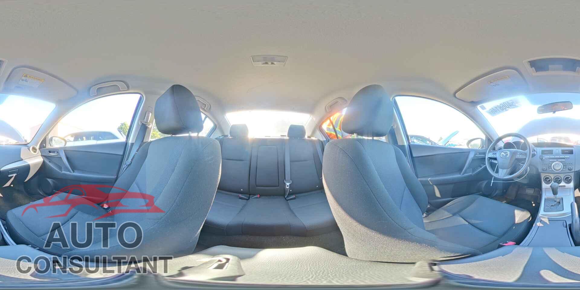 MAZDA 3 2010 - JM1BL1SF7A1271902