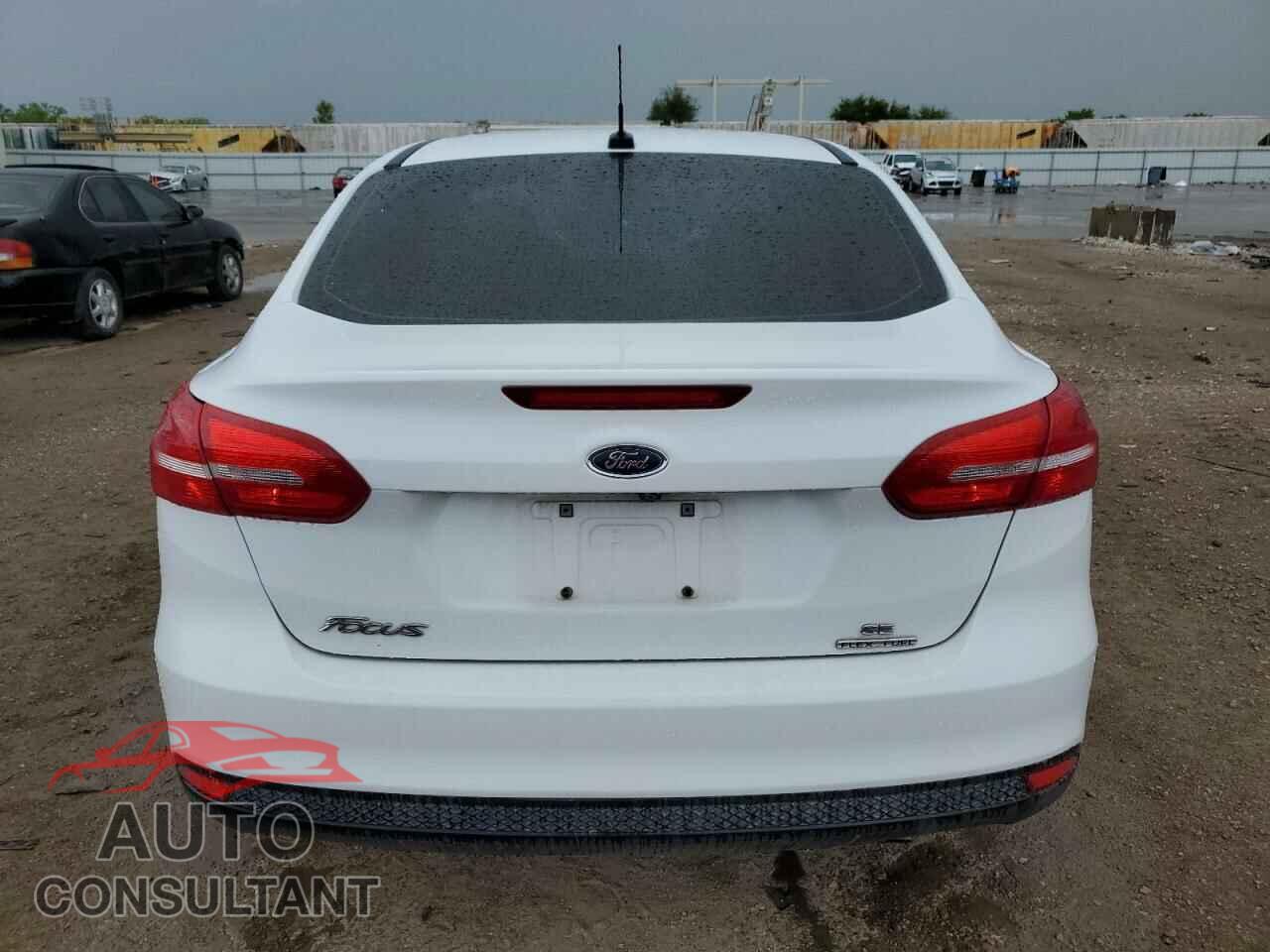 FORD FOCUS 2016 - 1FADP3F21GL404723