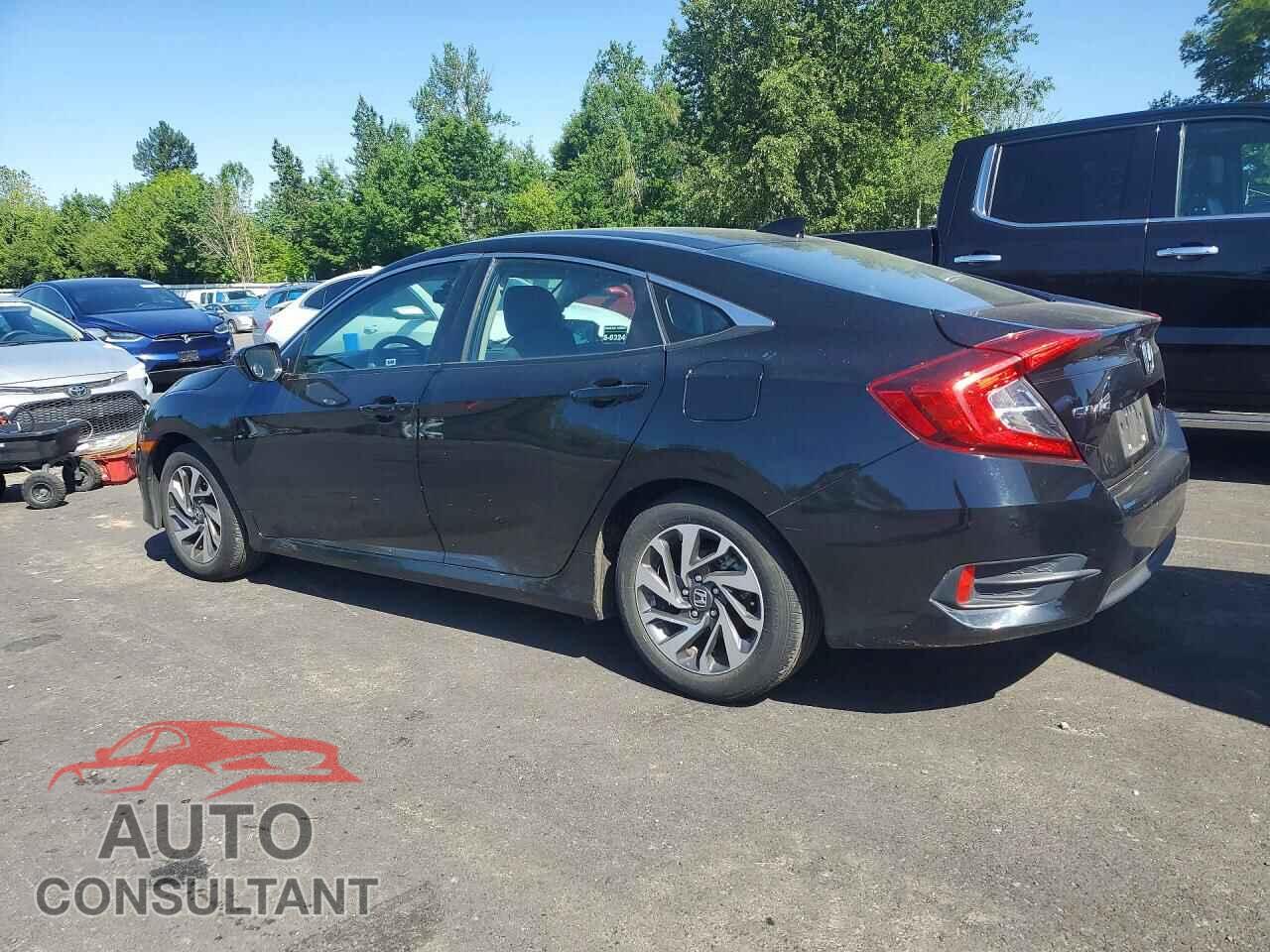 HONDA CIVIC 2018 - 2HGFC2F75JH577476