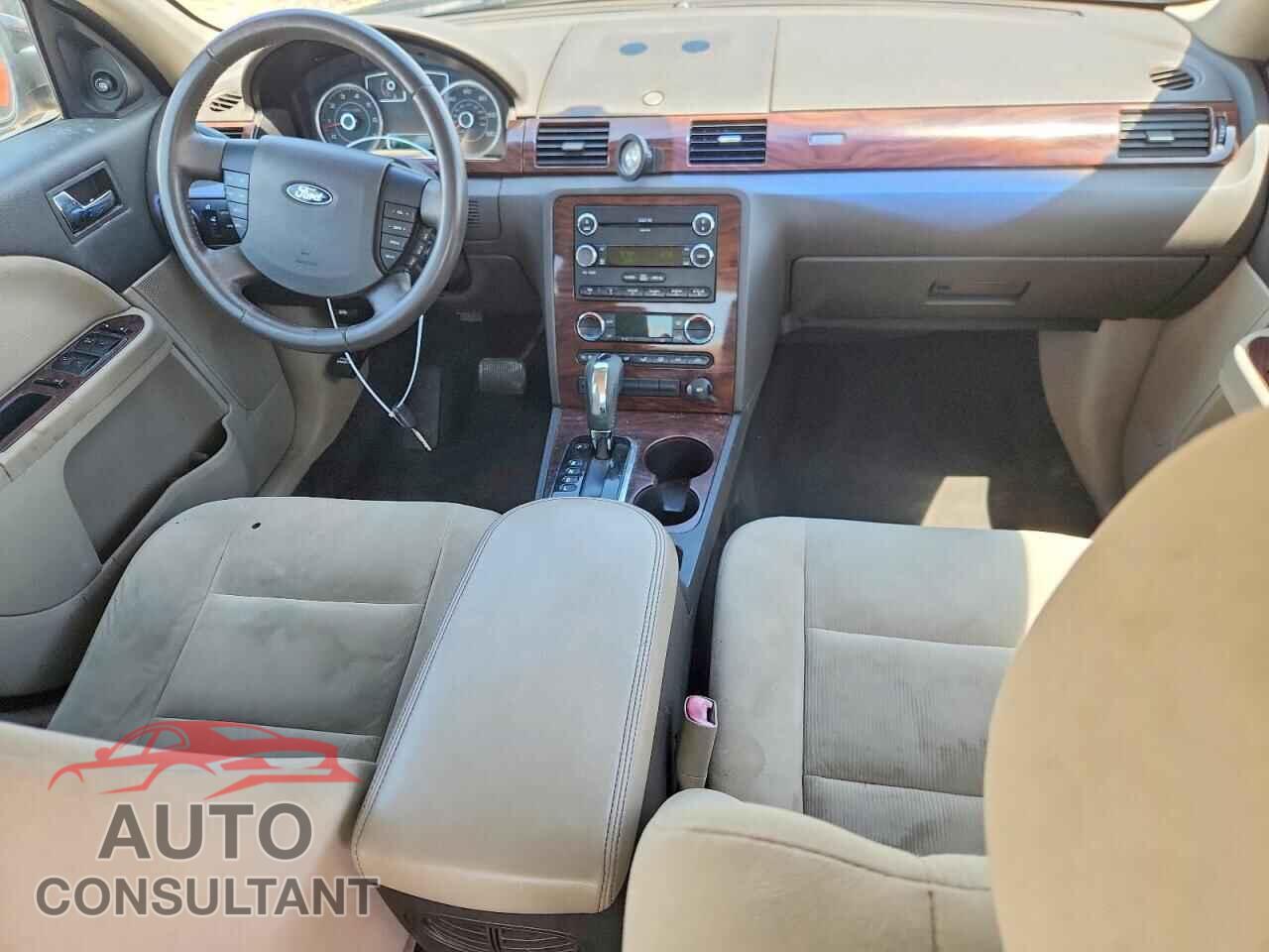 FORD TAURUS 2009 - 1FAHP24W39G113511