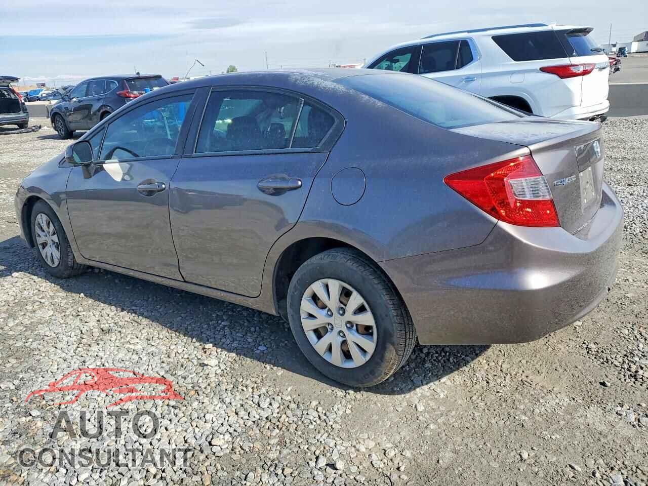 HONDA CIVIC 2012 - 2HGFB2F51CH556080