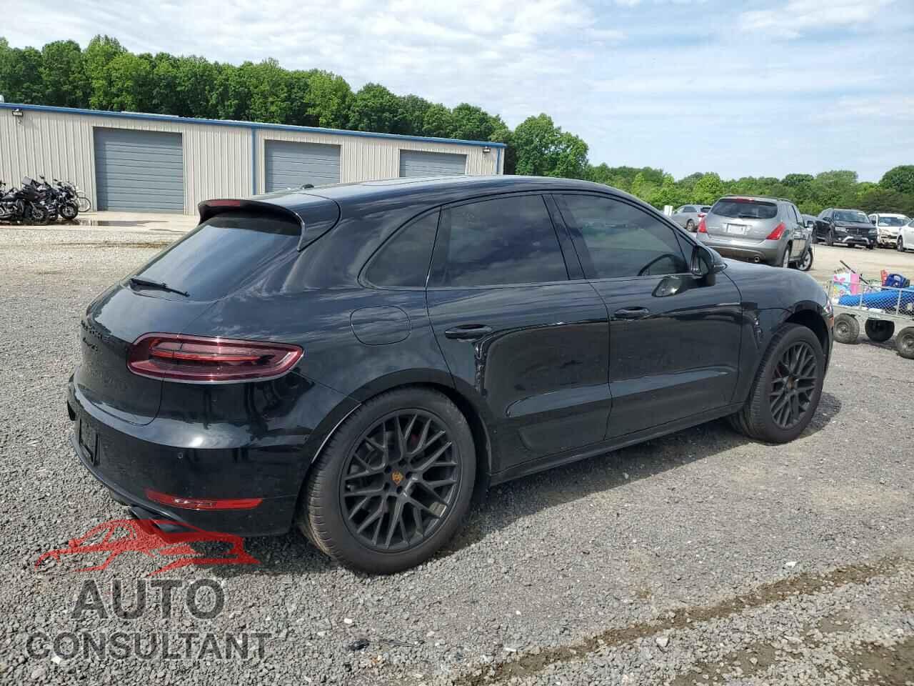PORSCHE MACAN 2018 - WP1AG2A51JLB61574