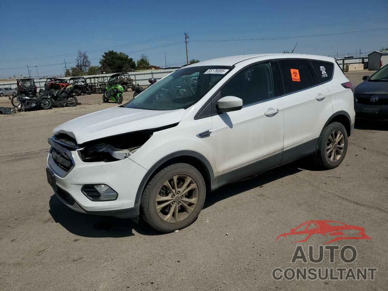 FORD ESCAPE 2017 - 1FMCU9G95HUA24773