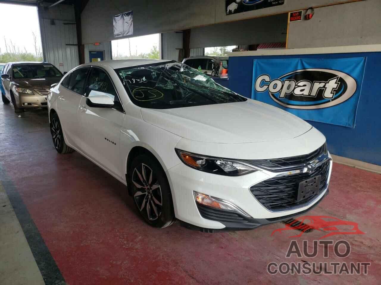 CHEVROLET MALIBU 2021 - 1G1ZG5ST5MF017444