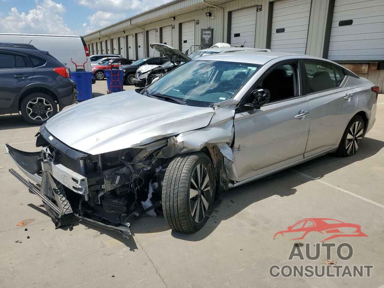 NISSAN ALTIMA 2022 - 1N4BL4DV2NN317095