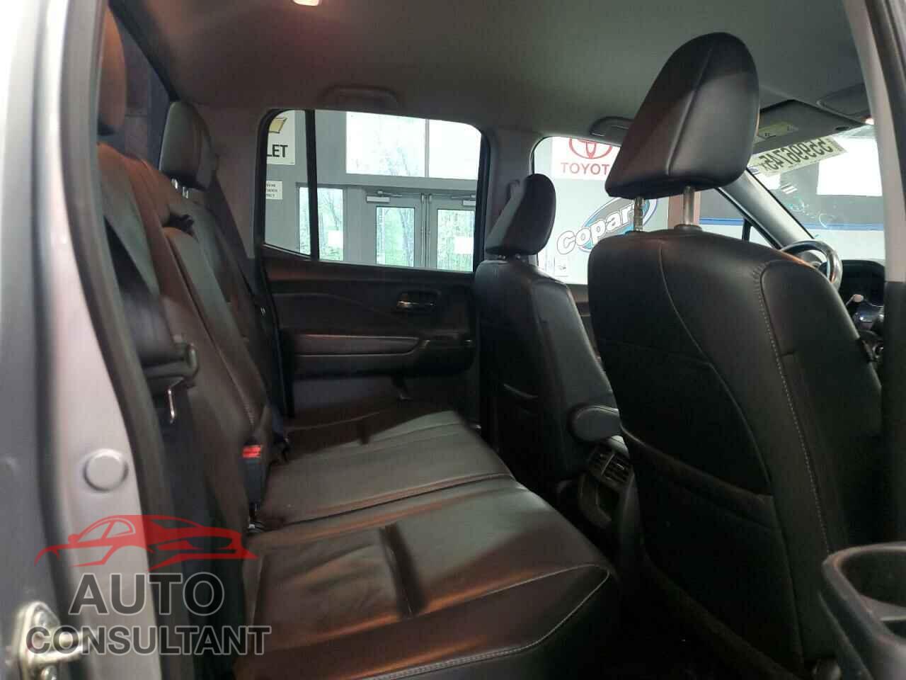 HONDA RIDGELINE 2017 - 5FPYK3F55HB006401