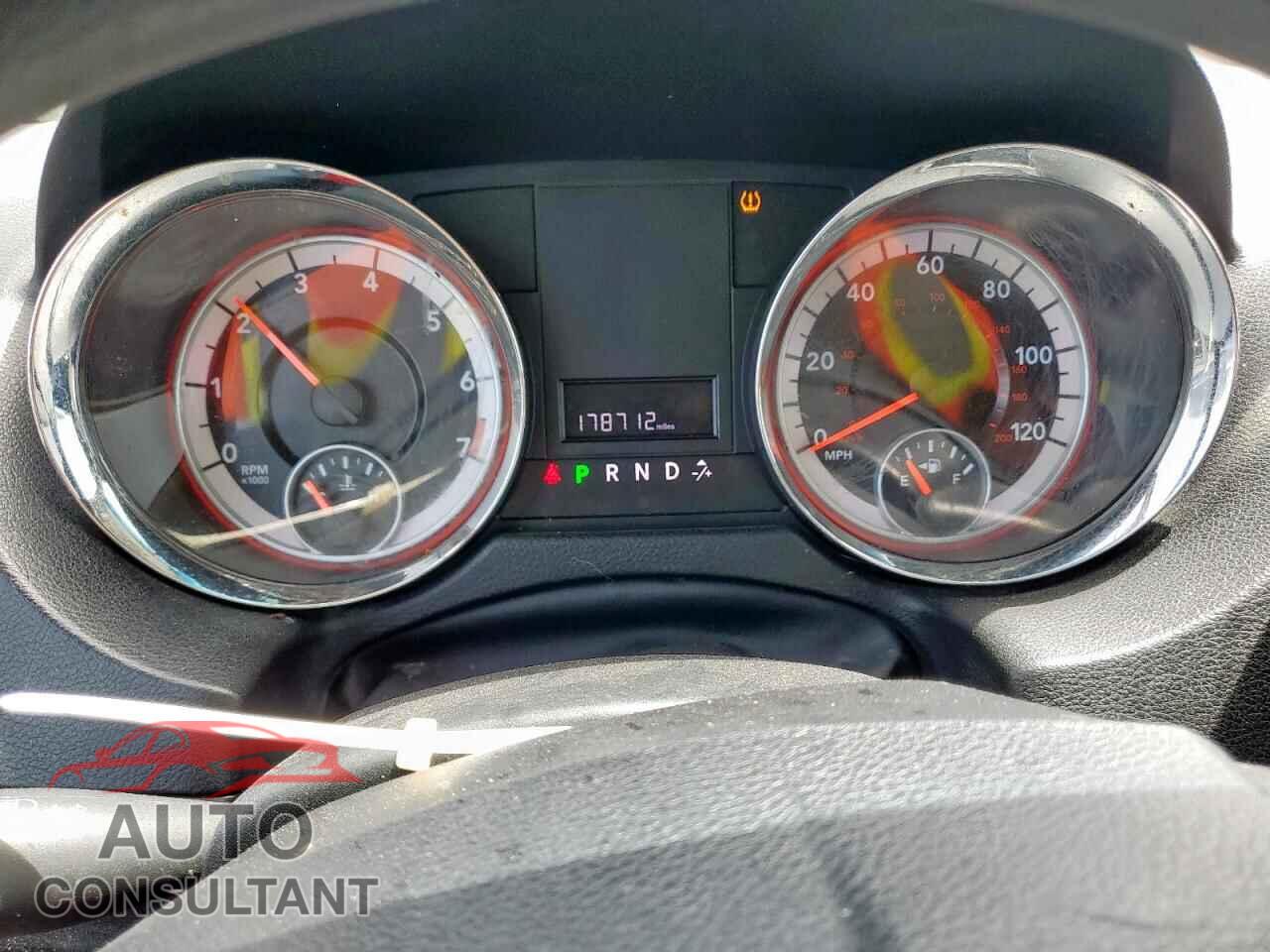 DODGE CARAVAN 2012 - 2C4RDGCG5CR303881