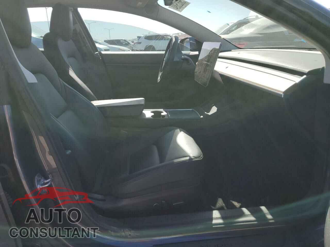 TESLA MODEL 3 2021 - 5YJ3E1EA2MF922329