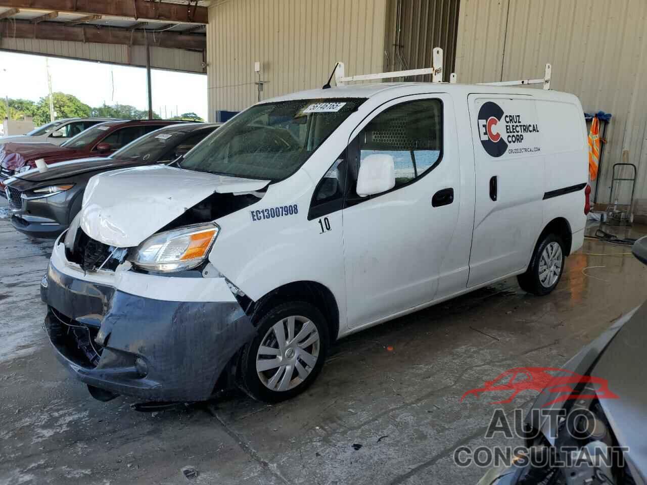 NISSAN NV 2017 - 3N6CM0KN7HK721587